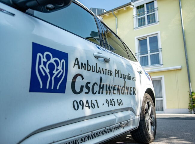 Fahrzeug Ambulanter Pflegedienst Gschwendner
